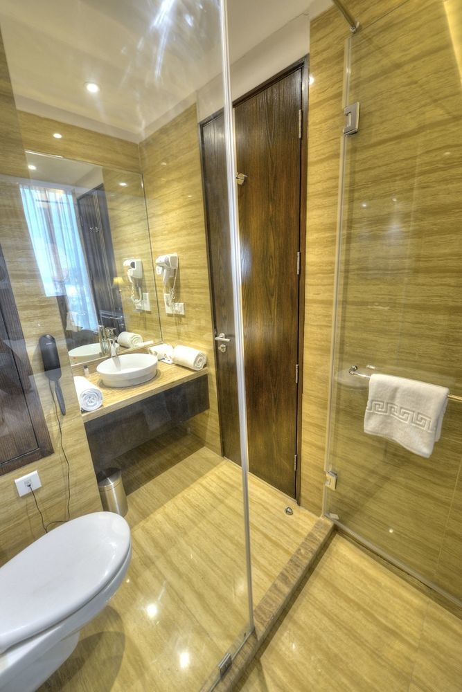 Hotel Delite Grand Faridabad Exterior photo